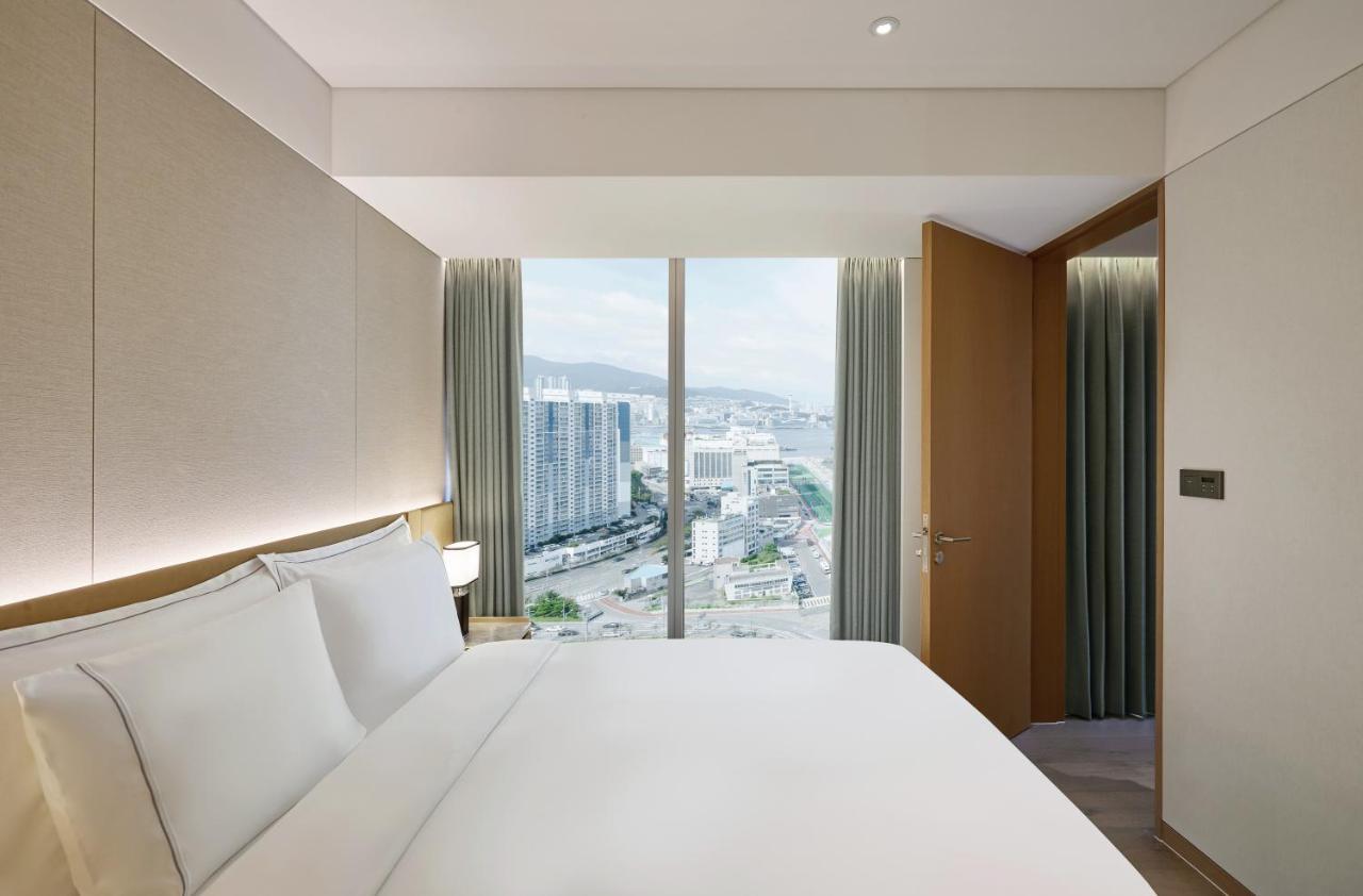 Wyndham Grand Busan Exterior foto