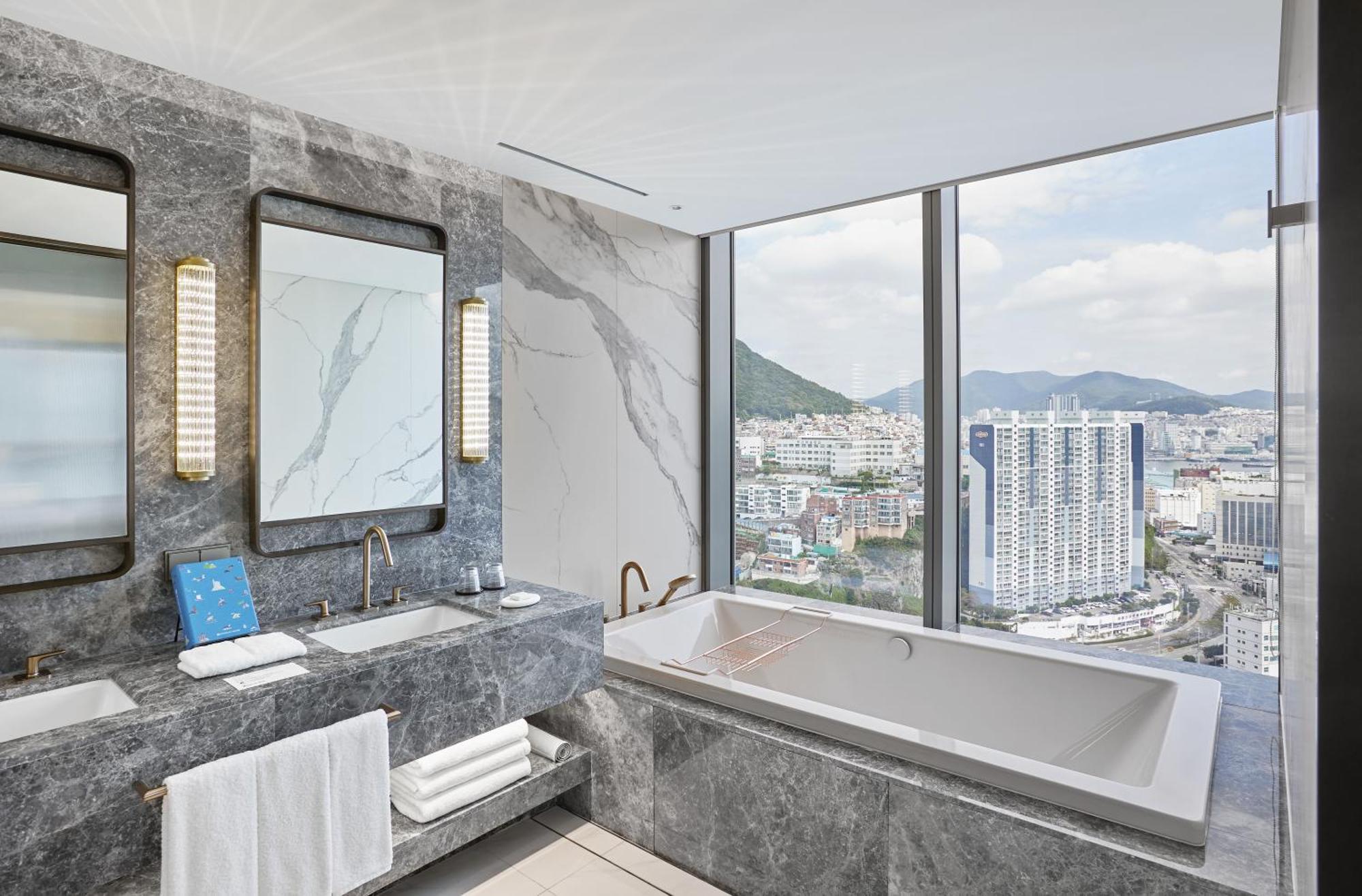 Wyndham Grand Busan Exterior foto
